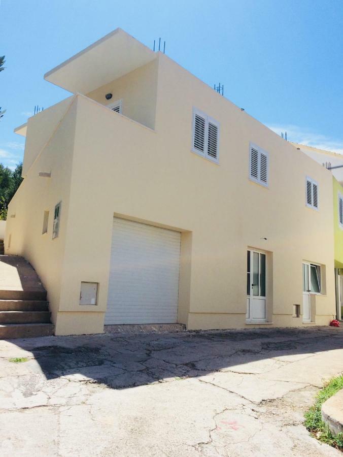 Apartmani Kronjac Milna  Exterior foto